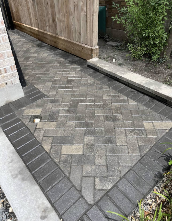 Bezuz-Landscaping-and-Design-concrete-paveway